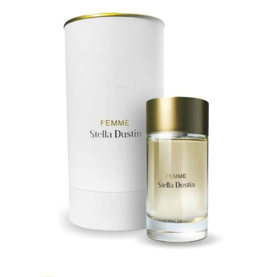 STELLA DUSTIN - FEMME